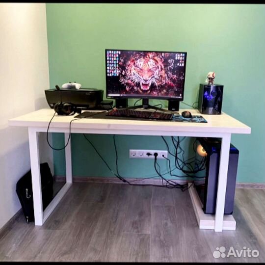 Компьютерный стол в стиле лофт от производителя