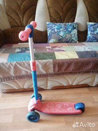 Самокат детский трехколесный