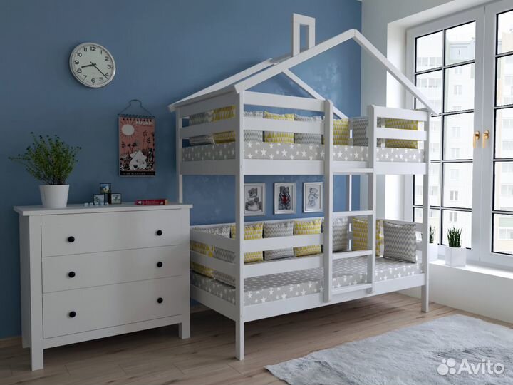 Двухъярусная кровать