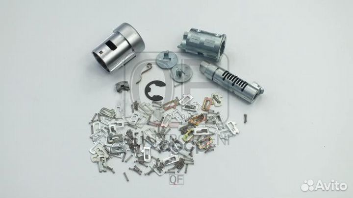 Защелка закрывания замка капота Ford Focus II 05