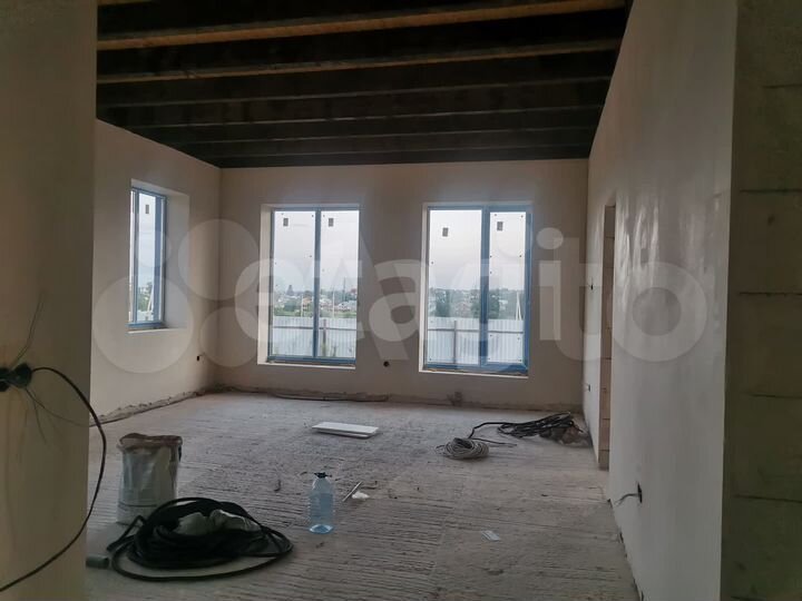 Дом 100 м² на участке 6 сот.