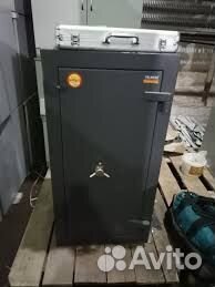 Вскрытие замков,дверей\Открыть машину,квартиру