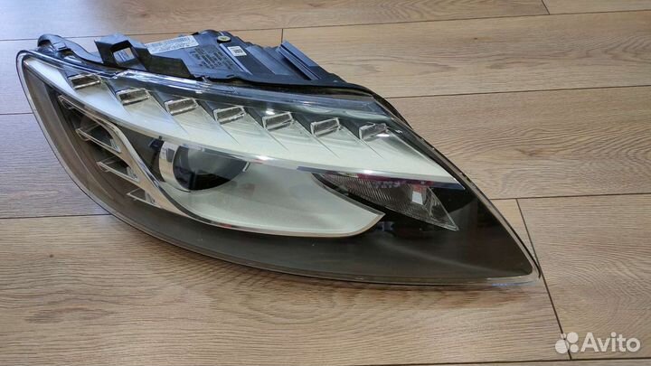 Фара правая Ауди Q7 (Audi Q7)