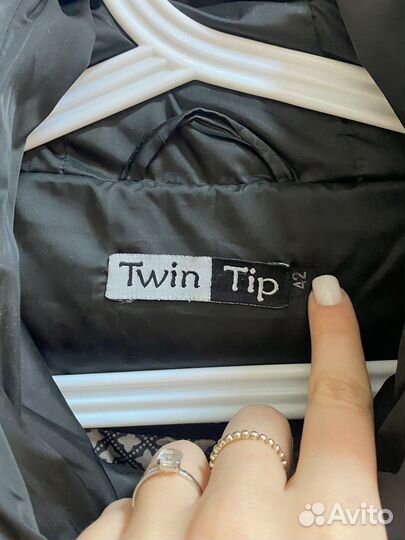 Пуховик женский