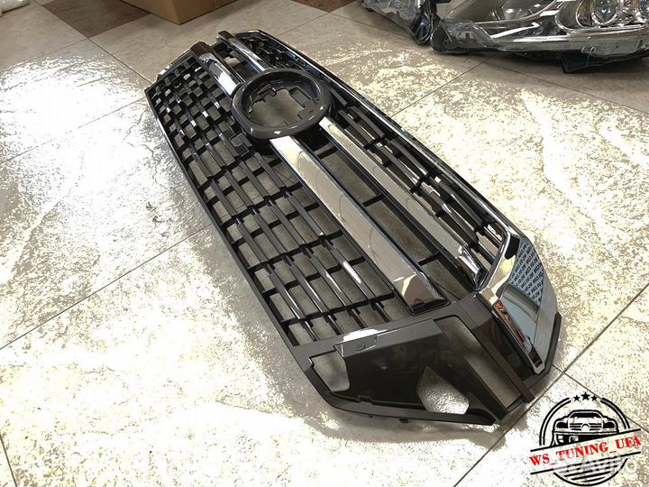 Решетка радиатора toyota land cruiser 200 X759