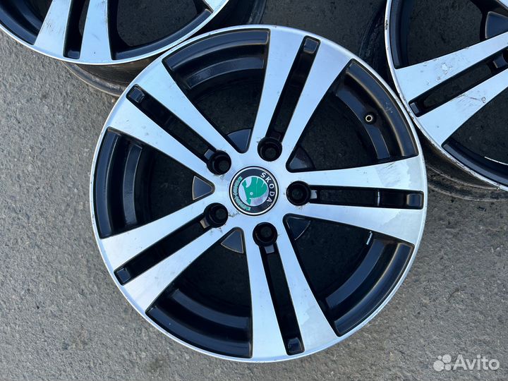 Диски R15 5x112 ET40 Dia: 57.1 VW Audi Skoda