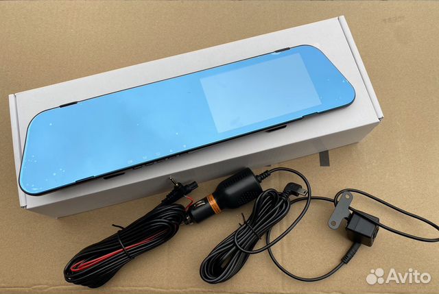 Зеркало видеорегистратор с камерой заднего вида