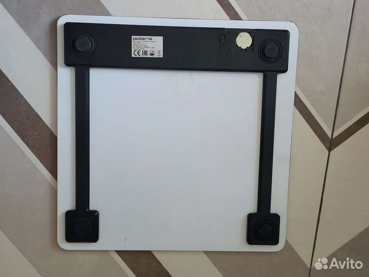 Весы напольные электронные Polaris