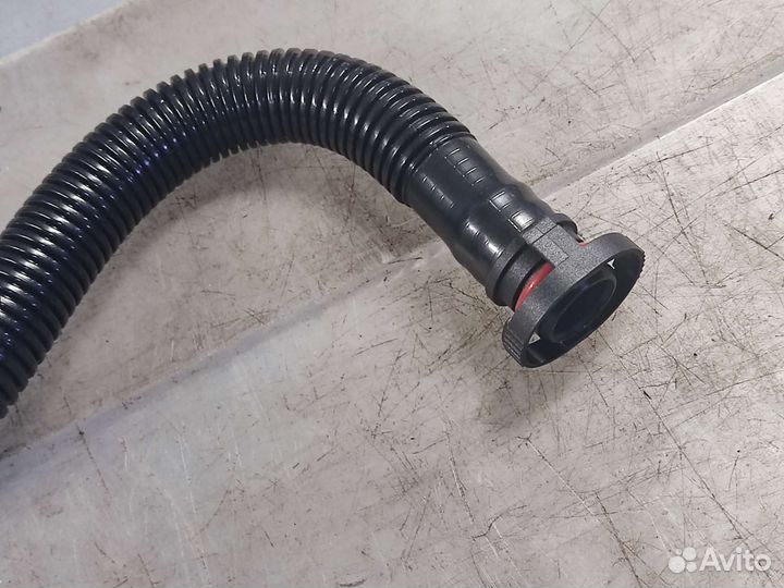 Трубка вентиляции квкг 4.8 Порш Каен 957