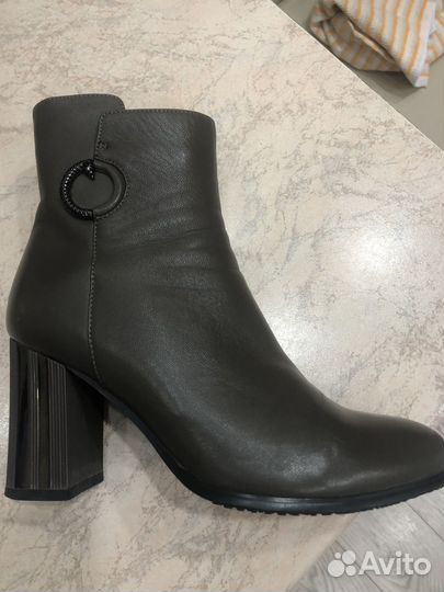 Ботильоны женские 39 размер кожа