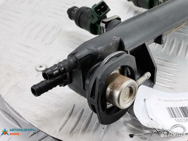 Форсунка Audi A3 8L 1999 037906031AA