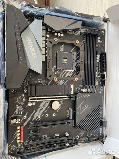 Материнская плата am4 b550 gigabyte aorus elite v2