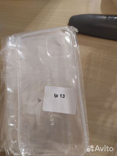 Чехол на iPhone 13