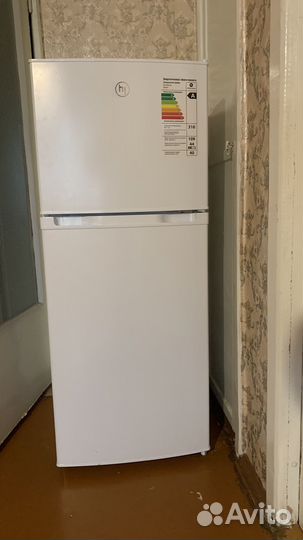 Холодильник Hi HTD012501W