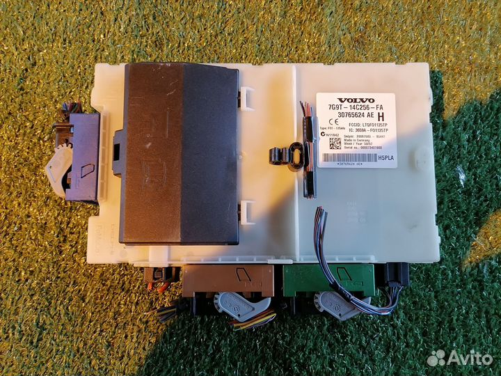 Блок комфорта 30765624 Volvo V70 S80 V50 AS98 BW B