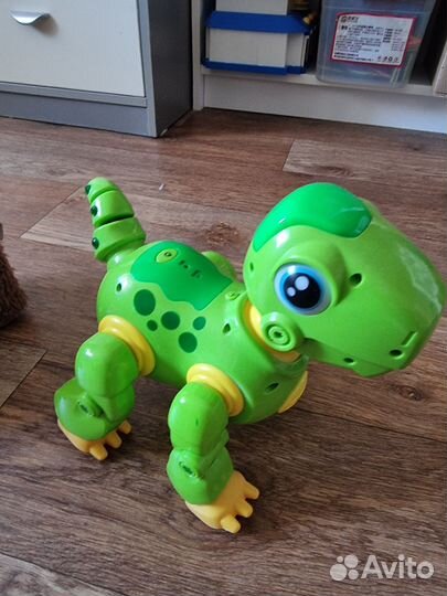 Динозавар и щенок игрушки интерактивные