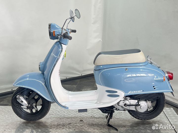 Скутер Honda Giorno