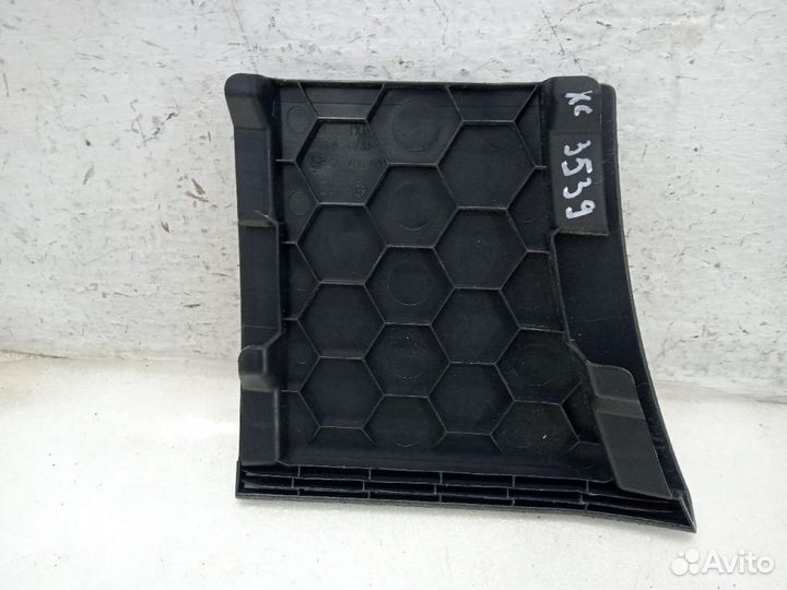 Крышка обшивки skoda fabia 2 Левая