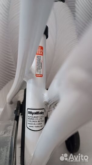 Детский велосипед Royal Baby lite H2