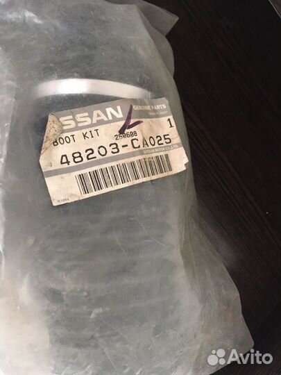 Пыльник рулевой рейки nissan