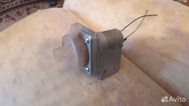 Помпа для воды от нагревателя