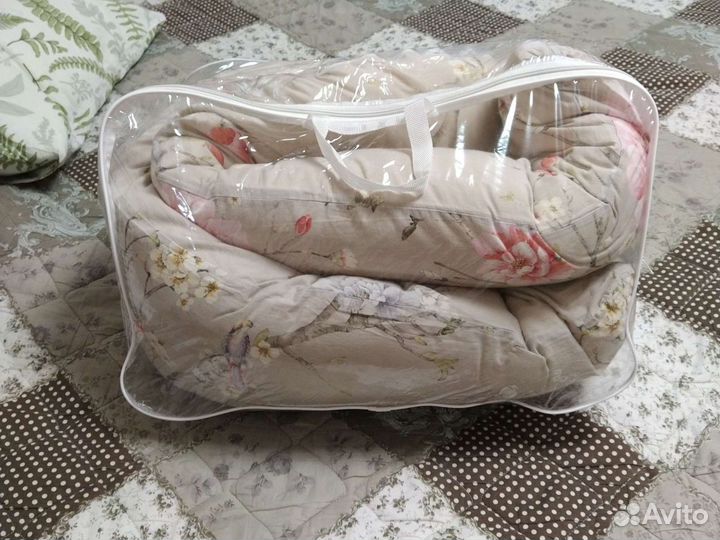 Подушка для беременных и кормящих мам