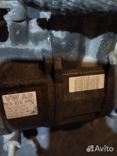 Компрессор кондиционера VAG