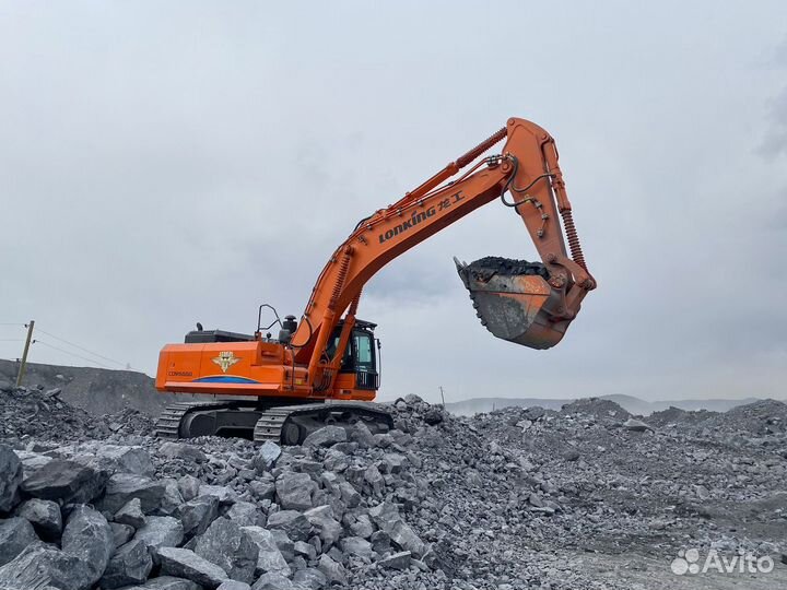 Гусеничный экскаватор Lonking CDM6550, 2023