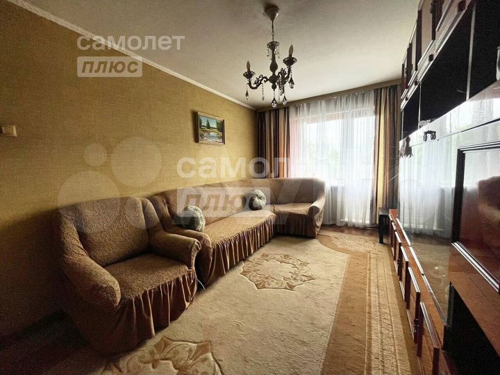 Доля в 3-к. квартире, 59,5 м², 8/9 эт.