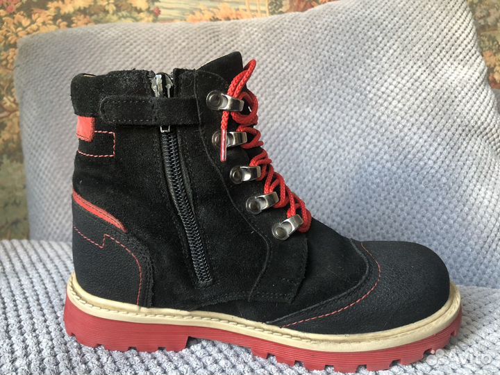 Ботинки на девочку 32
