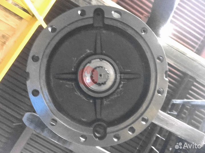 Гидромотор редуктора поворота Volvo EC290BLR