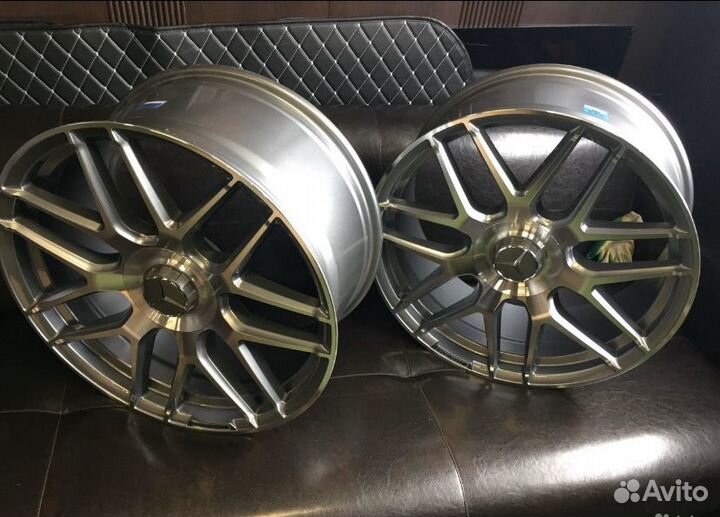 Новые ращноширокие диски R20 для Mercedes E/S-clas