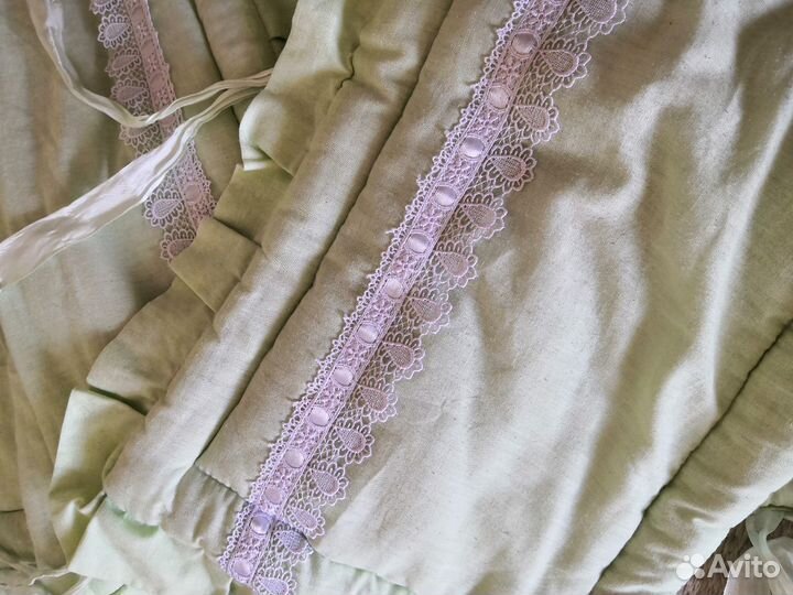 Бортики в кроватку