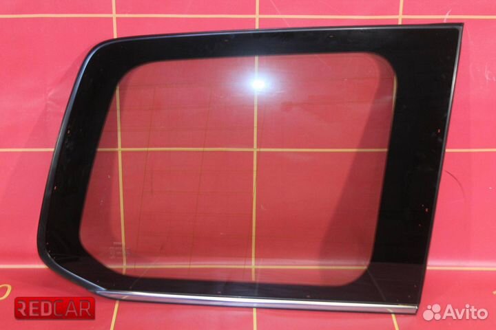 Стекло глухое правое форточка Toyota Land Cruiser