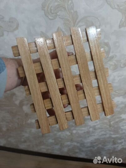 Подставка под горячее из массива дуба