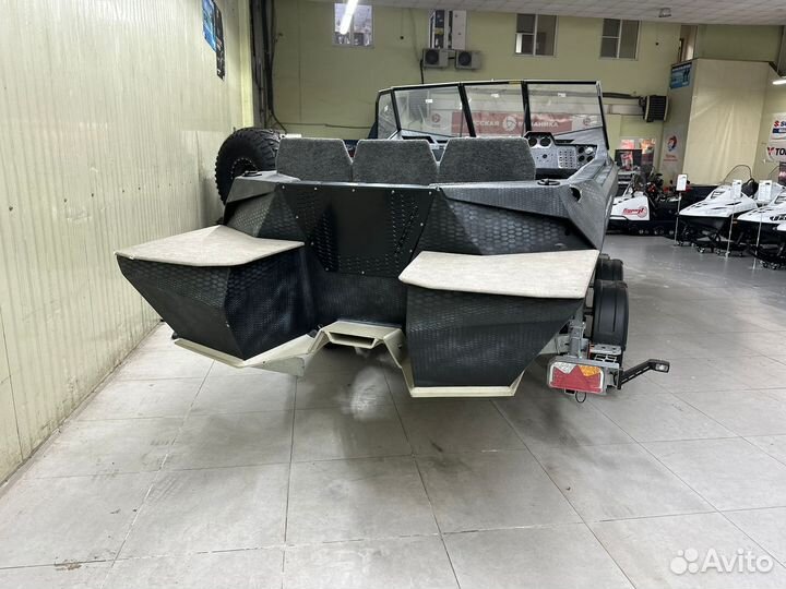 Лодка discovery JET PRO 600