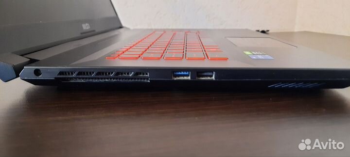 Игровой ноутбук MSI 17.3