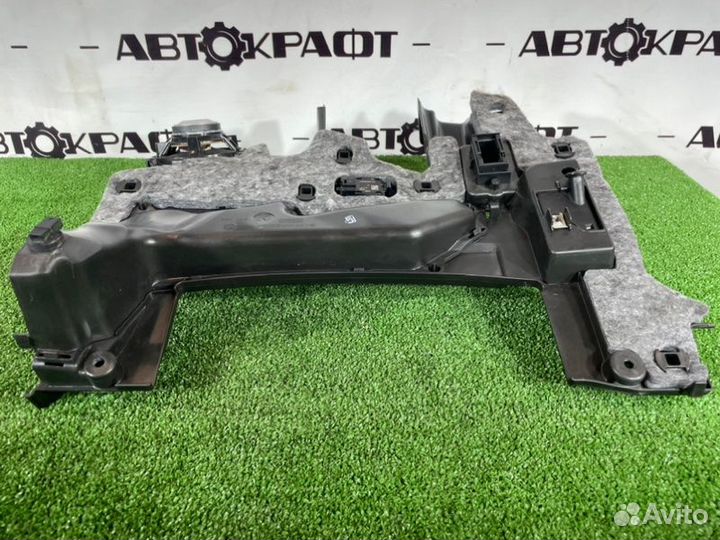 Накладка торпеды Mercedes Cls C257 OM654 2018