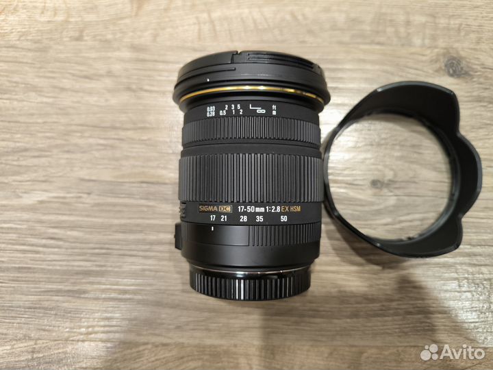 Sigma 17-50mm f/2.8 EX DC OS HSM Canon EF-S