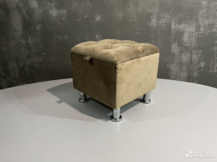 Пуфик коричневый, новый