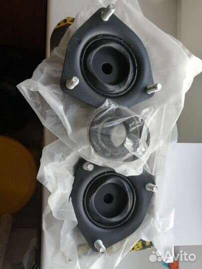 Опоры + подшипники на Nissan almera