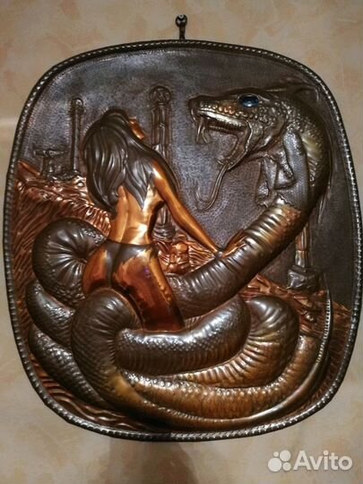 Чеканка, ручная работа (один экземпляр в Мире)