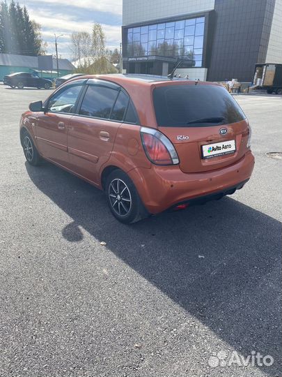 Kia Rio 1.4 AT, 2010, 161 000 км