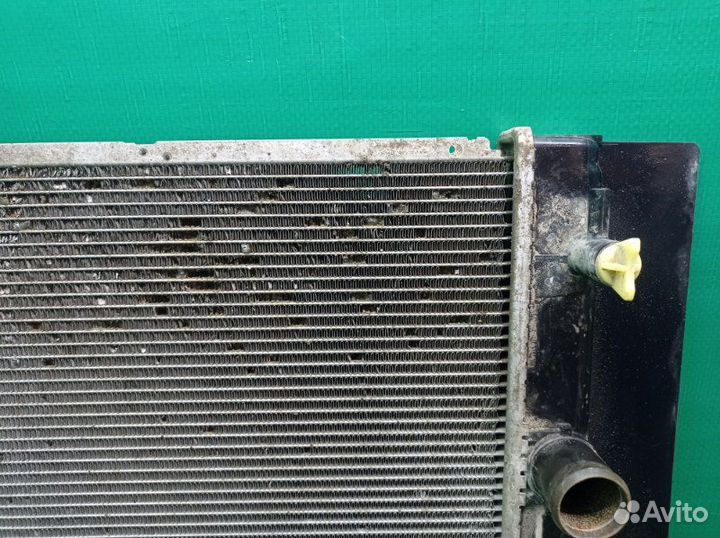 Радиатор охлаждения двигателя Toyota Corolla 150