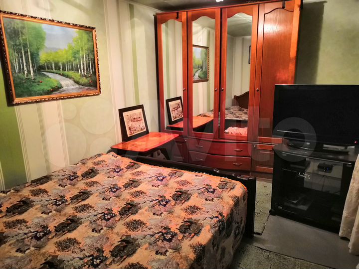 Комната 15 м² в 1-к., 1/2 эт.