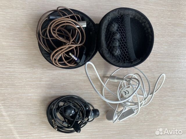 Наушники