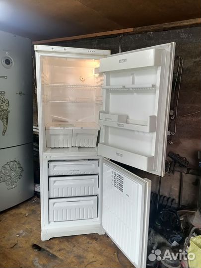 Холодильник Стинол