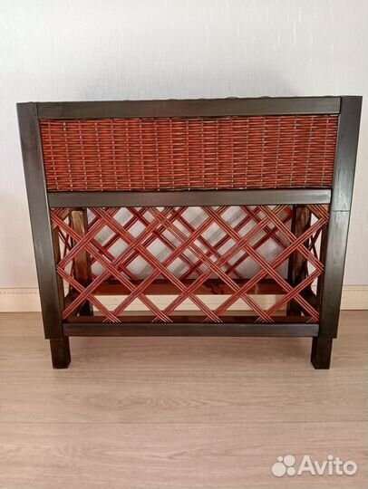 Кашпо.Вазон. Ящик для цветов,Контейнер. Клумба