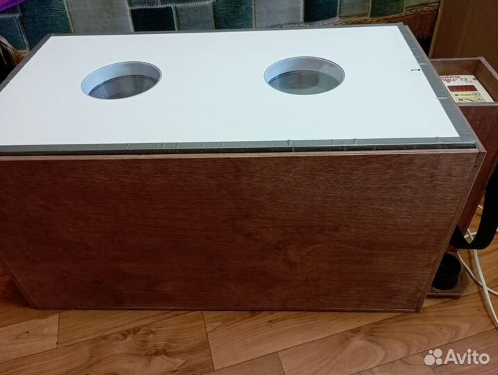 Инкубатор Блиц 72 бу