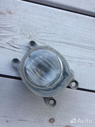 Фара левая